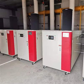 Vakuum-Warmwasserkessel